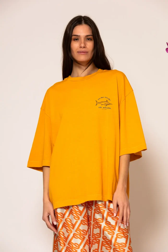 Oversized T-shirt with print in Orange